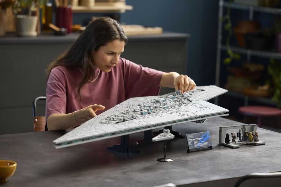 LEGO® Star Wars Executor Super Star Destroyer (75457) (9)
