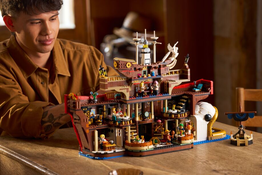 LEGO One Piece The Baratie Floating Restaurant (75640) (9)
