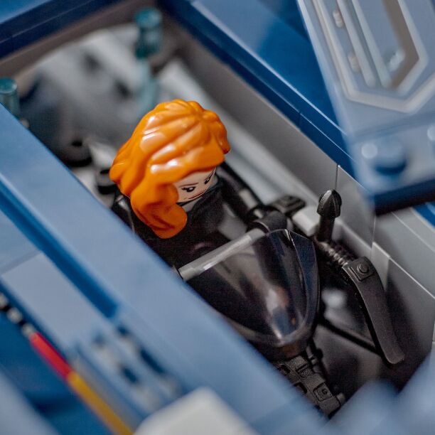 LEGO Super Heroes Avengers: Age Of Ultron Quinjet (76325) (3)