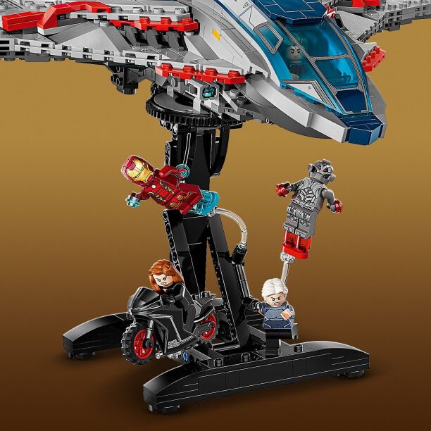 LEGO Super Heroes Avengers: Age Of Ultron Quinjet (76325) (6)