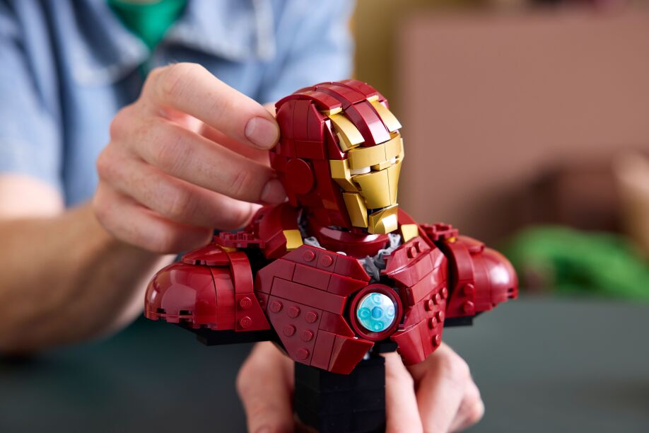 LEGO Super Heroes Iron Man MK4 Bust (76327) (8)