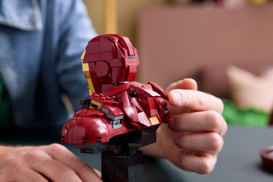 LEGO Super Heroes Iron Man MK4 Bust (76327) (9)