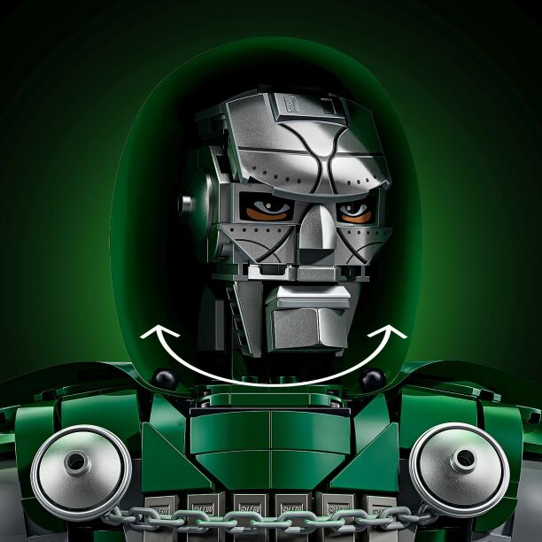 LEGO® Super Heroes Doctor Doom Bust (76345) (2)