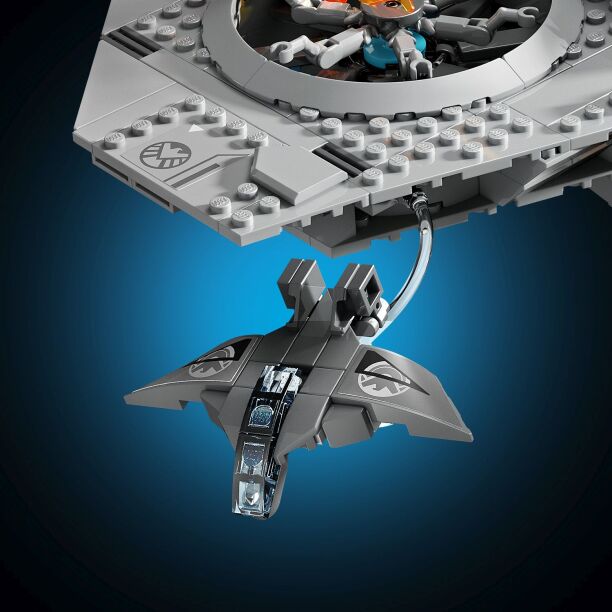 LEGO® Super Heroes S.H.I.E.L.D. Helicarrier (76354) (3)