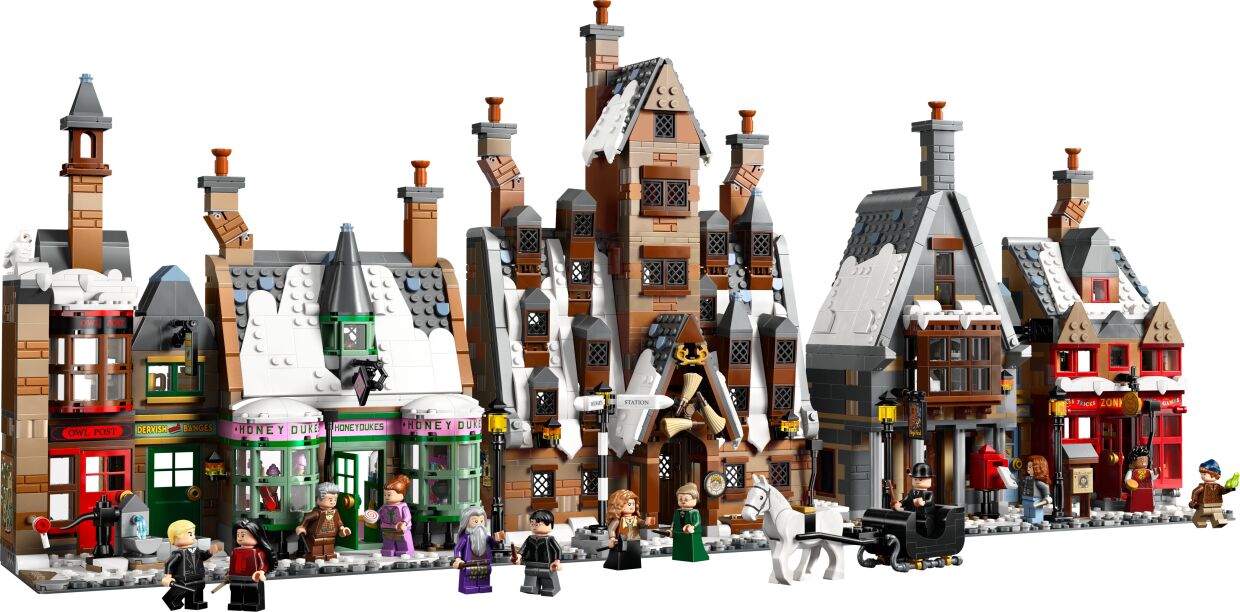 LEGO Harry Potter Hogsmeade Village Collector's Edition (76457) (1)