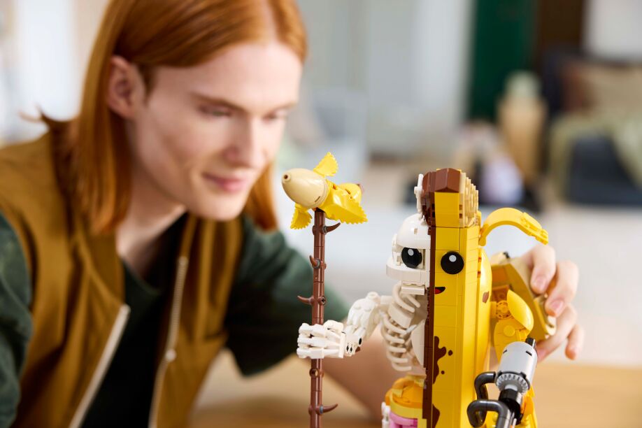 LEGO Fornite Peely Bone (77072) (11)