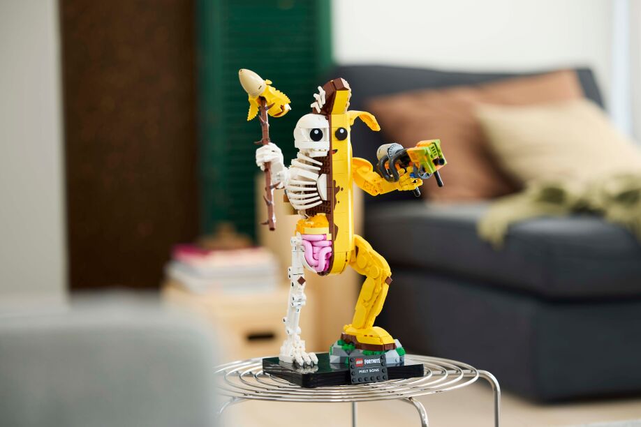 LEGO Fornite Peely Bone (77072) (13)