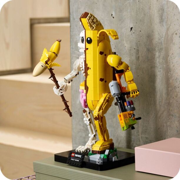 LEGO Fornite Peely Bone (77072) (3)