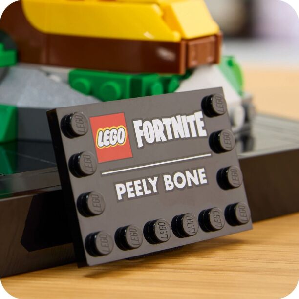 LEGO Fornite Peely Bone (77072) (4)