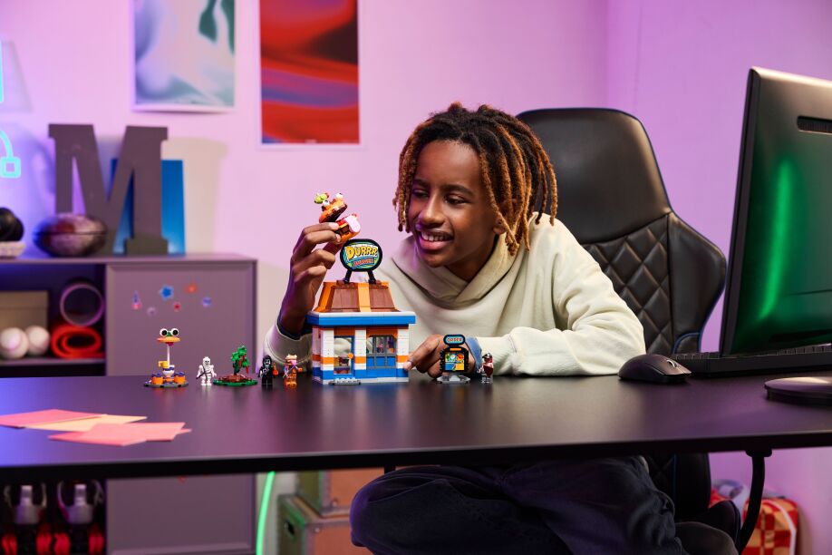 LEGO Fornite Durrr Burger Restaurant (77076) (7)