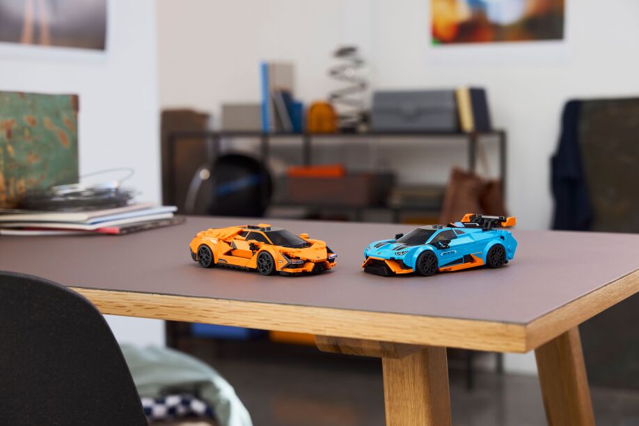 LEGO Speed Champions Lamborghini Revuelto & Hucaran STO (77238) (10)