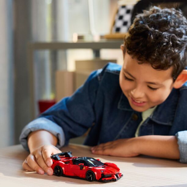 LEGO Speed Champions Ferrari SF90 XX Stradale Sports Car (77254) (4)